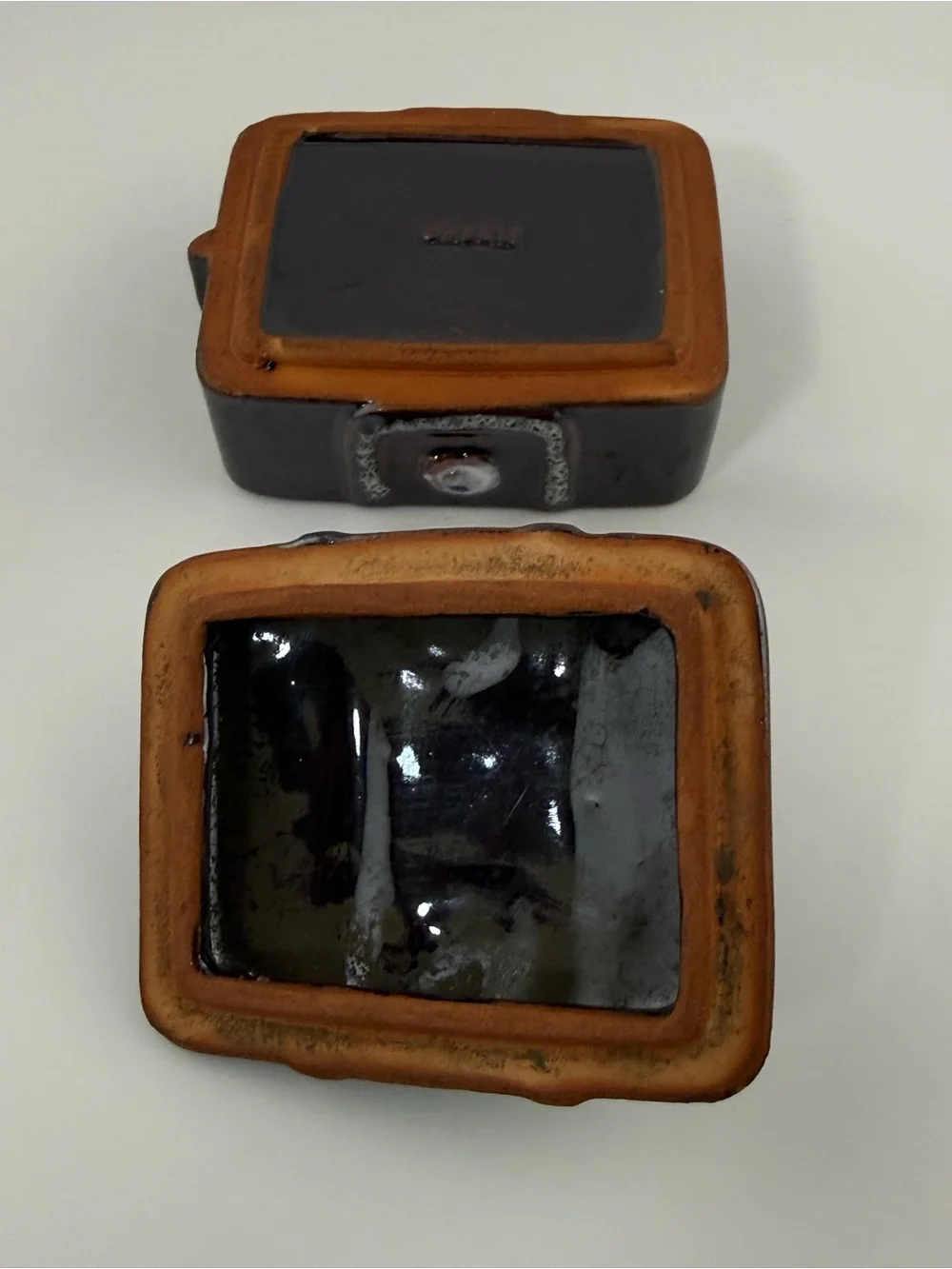 Vintage Japanese ceramic redware cigarette/trinket box